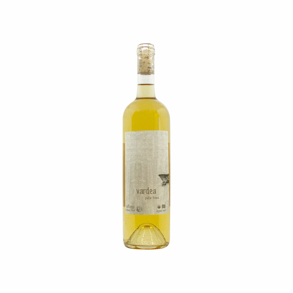 Siflogo - Lefkada Island - Ionian sea - Vardea pata-trava - White natural wine with zero added sulfites - ORGANIC wine - Eklektikon - Greek wine